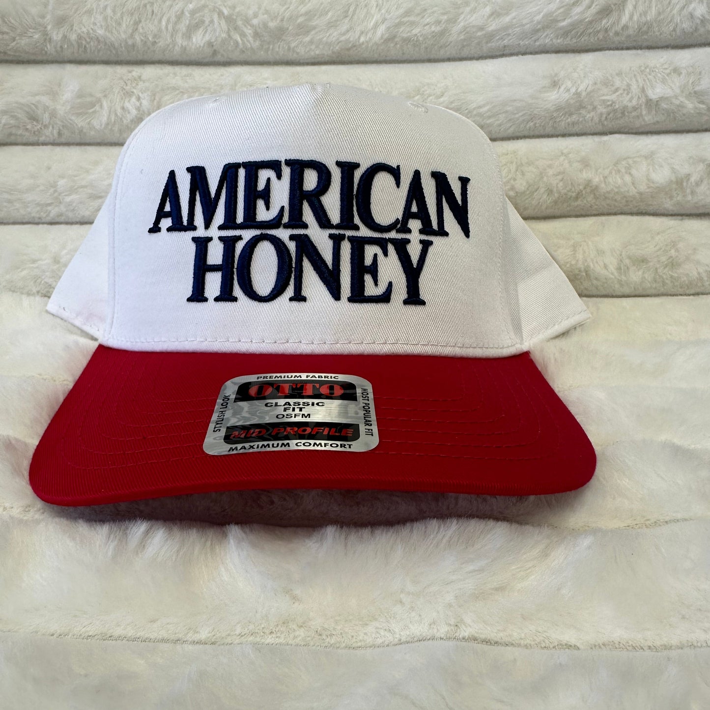 AMERICAN HONEY 3D Embroidered Trucker Cap