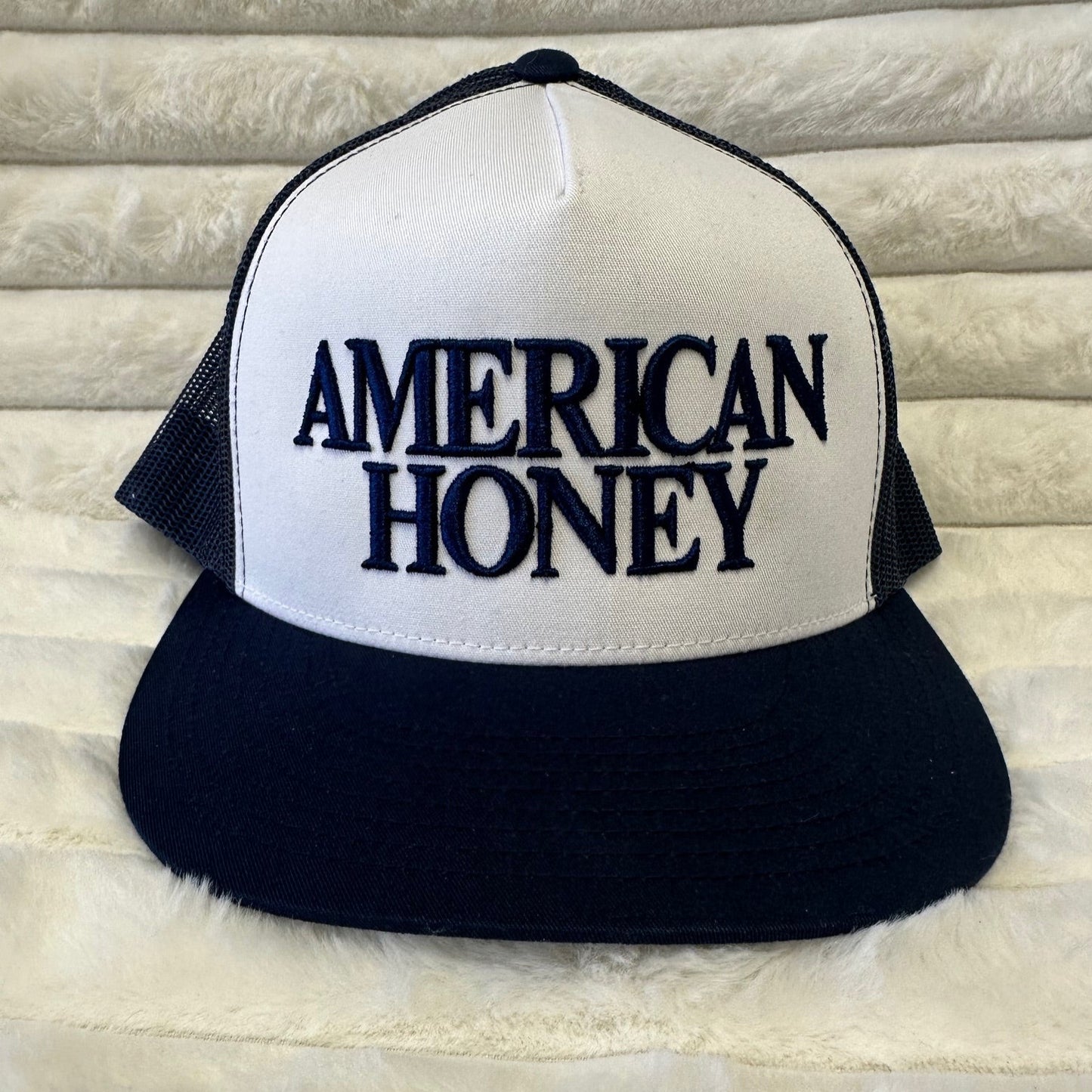 AMERICAN HONEY 3D Embroidered Trucker Cap